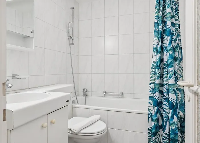 - Crown 22 Apartment Zurich