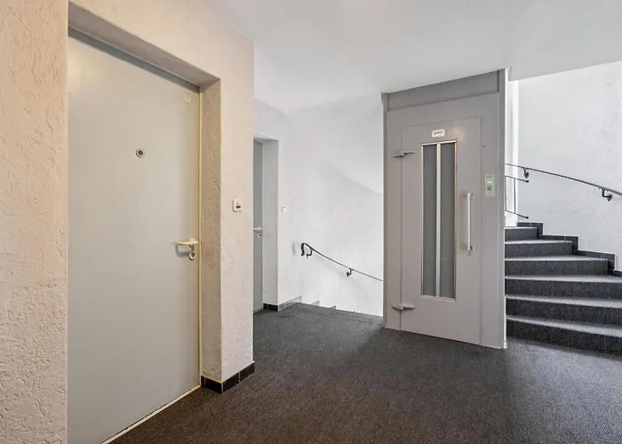 Apartamento - Crown 22 *